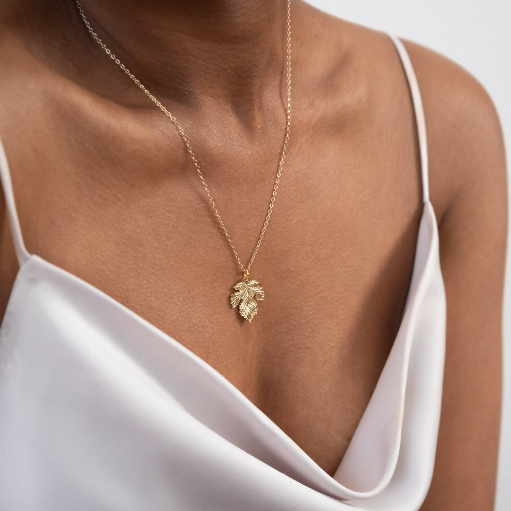 Heirloom Maple Leaf Necklace - Shop Motif