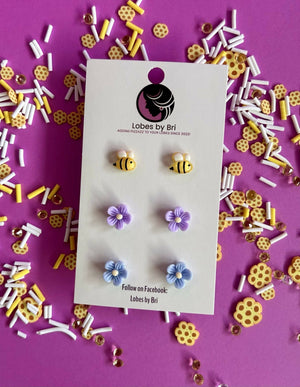 Mo’ Honey, Mo’ Problems - Honeycomb, Bees & Flower Earrings - Shop Motif 