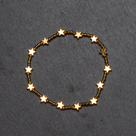 Elasticated Star Bracelet In Gold Plate
