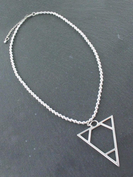 Silver Ball Necklace With Triangle Pendant In Silver Plate