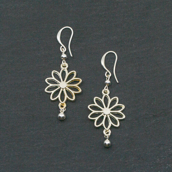 Small Flower Earrings In Silver Plate
