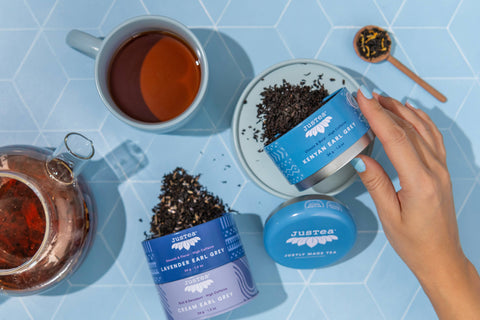 JusTea - Earl Grey Tea Trio Tin & Spoon -Organic, Fair-Trade Tea Gift - Shop Motif