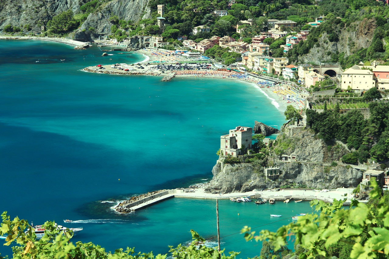 resorts of the world