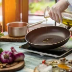 “Never eat this”: it still looks good... but this invisible sign tells you it's time to throw away your olive oil